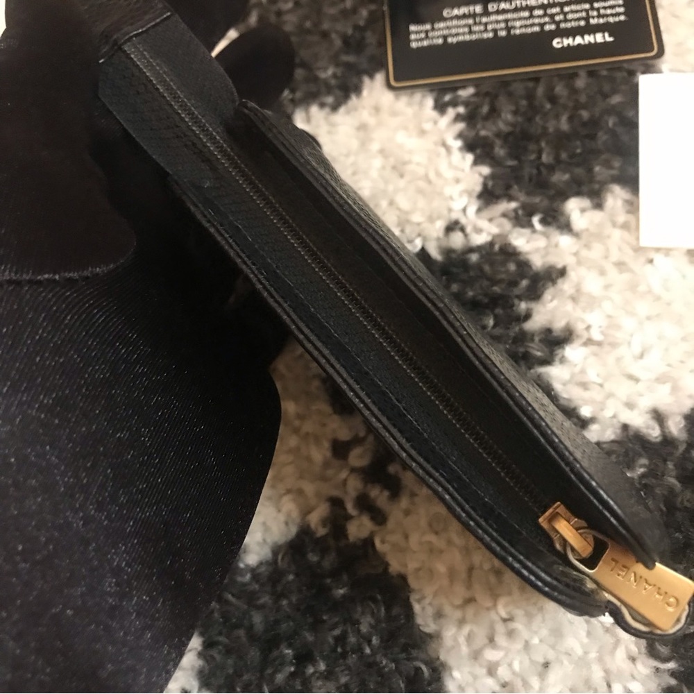 Super Rare Chanel Caviar VTG Pouch Bag 05 - Picture 8 of 10